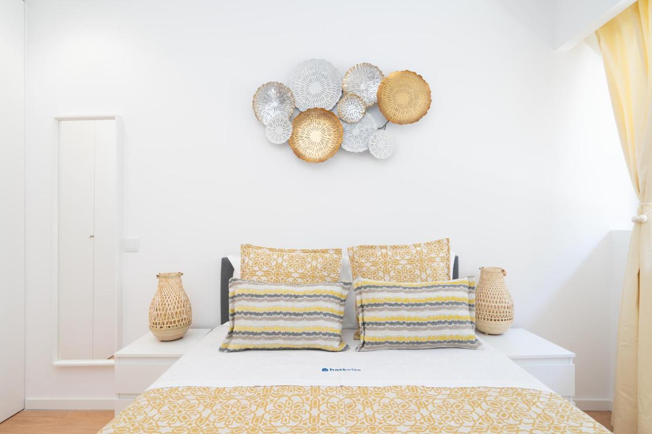 Sweet Sunny Flat W/ Balcony - Gaia Apartment บีลาโนวาเดกายา ภายนอก รูปภาพ