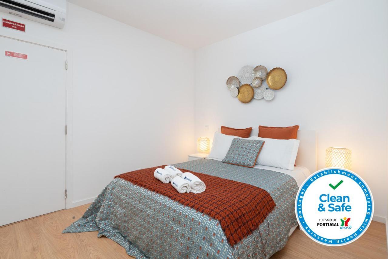 Sweet Sunny Flat W/ Balcony - Gaia Apartment บีลาโนวาเดกายา ภายนอก รูปภาพ