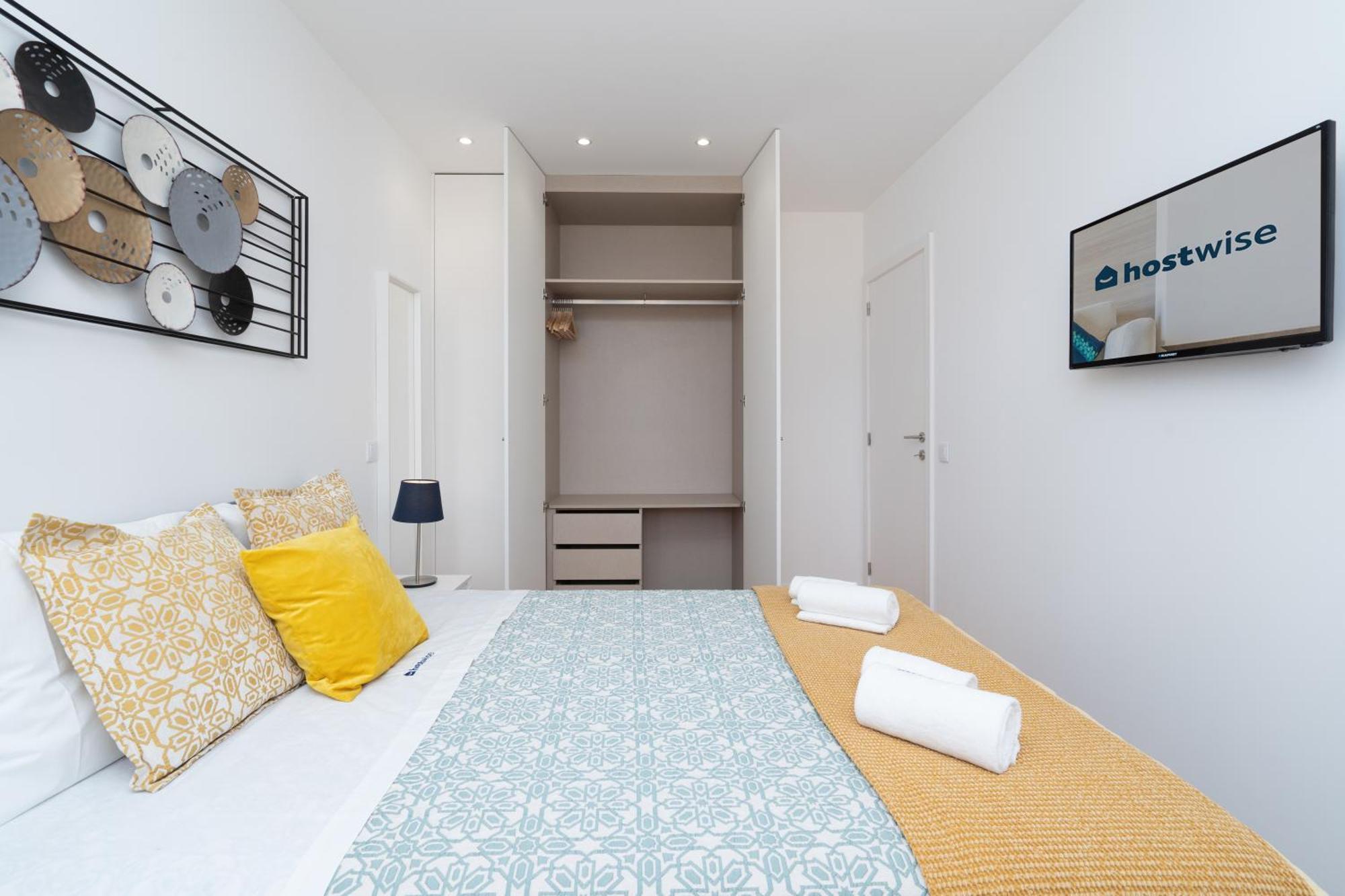 Sweet Sunny Flat W/ Balcony - Gaia Apartment บีลาโนวาเดกายา ภายนอก รูปภาพ